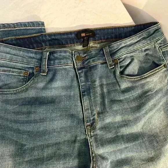 Size 16 Frye Jeans like New - Picture 5 of 8